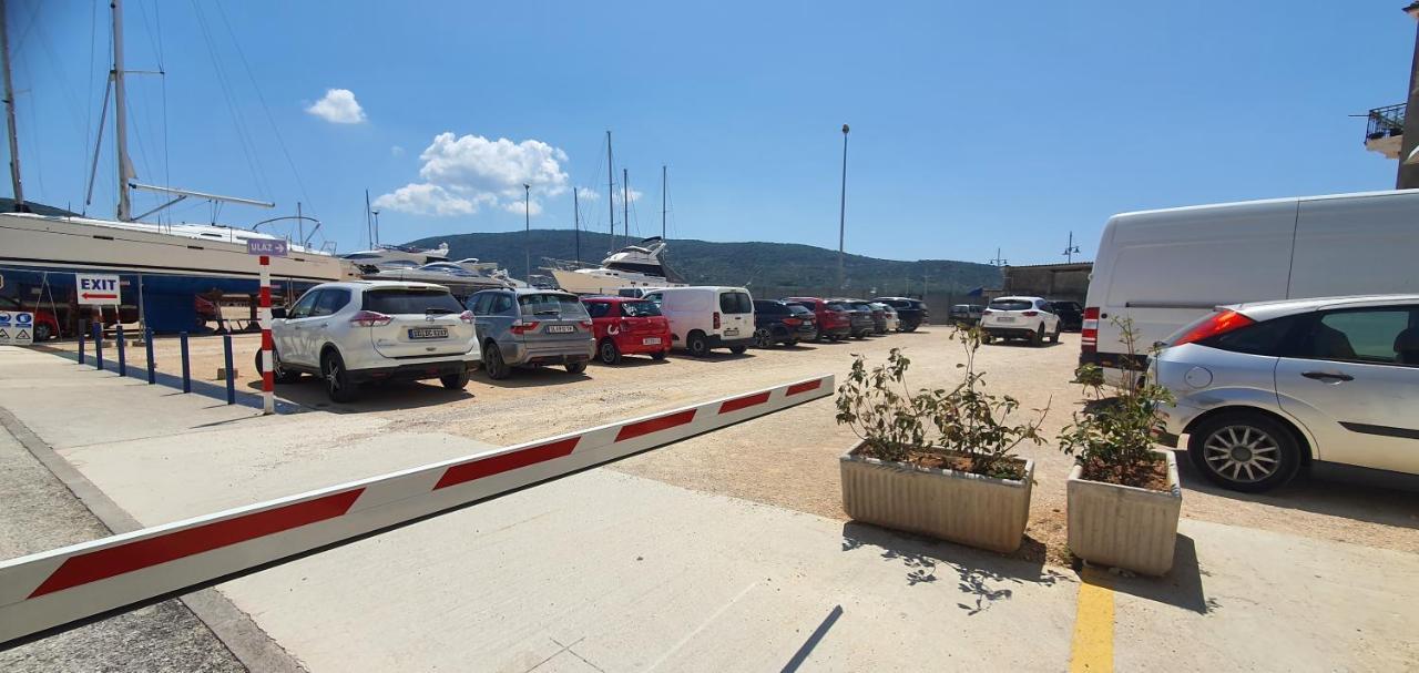 Franceska Apartmani Cres Dış mekan fotoğraf